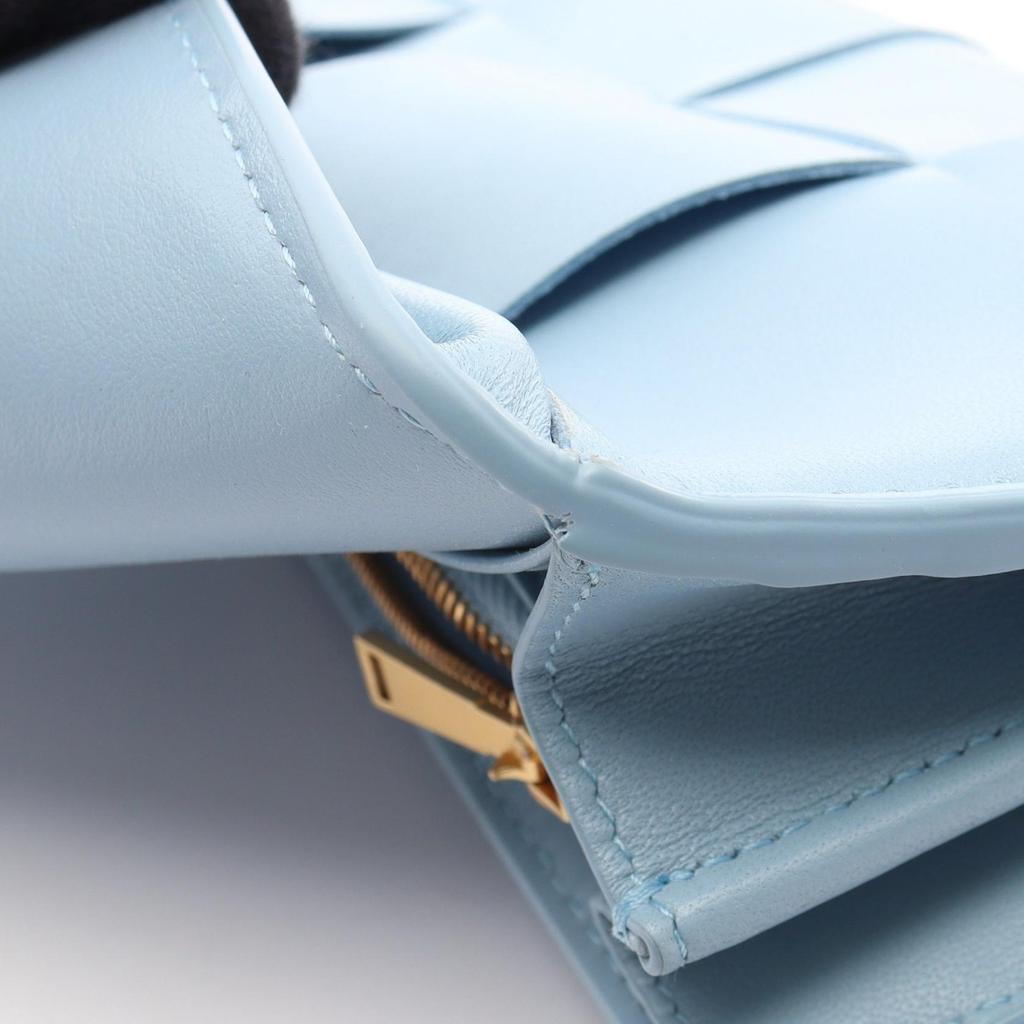 Used BOTTEGA VENETA Cassette Maxi Intrecciato Bifoldpurse leather Blue Used Women
