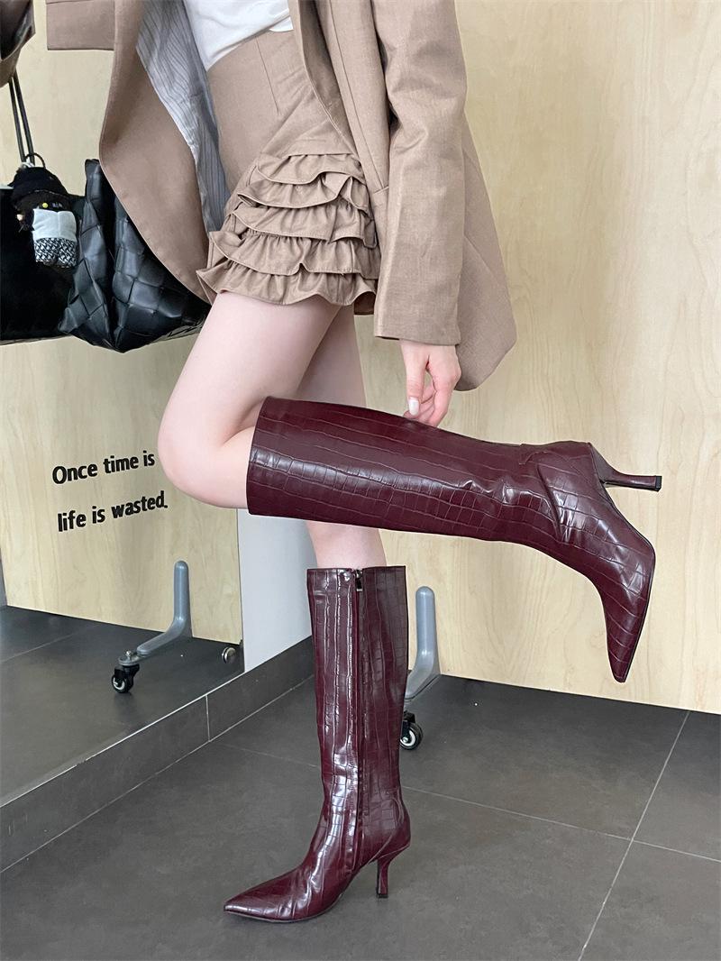 

Женские остроносые сапоги-рыцари со змеиным узором, осень 2024 г. 38