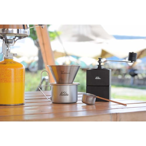 Kalita Coffee Mill, Wooden, Durable Cast Iron Cutter, Cubic Mill, Black, Adjustable Coarseness, Hand Coffee Mill #42165, Manual Grinder, Hand Mill, Pe