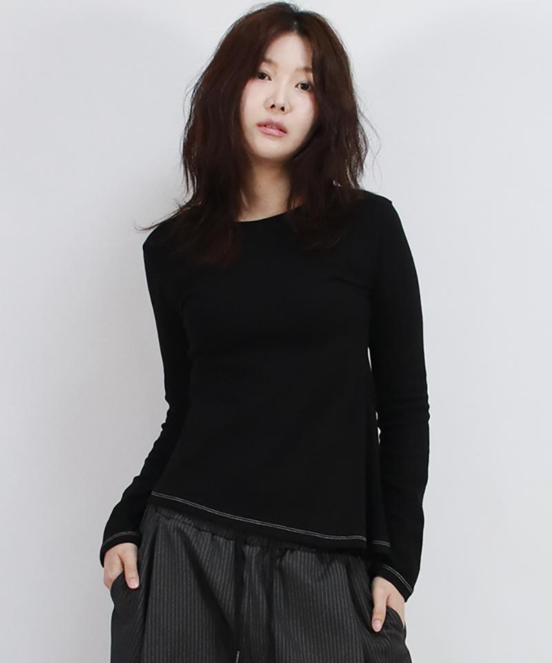 Deumakeu Unbalanced Slim Fit Long-Sleeve T-Shirt Black