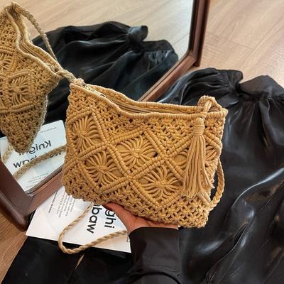 حقائب للنساء – حقائب تعلق بالكتف