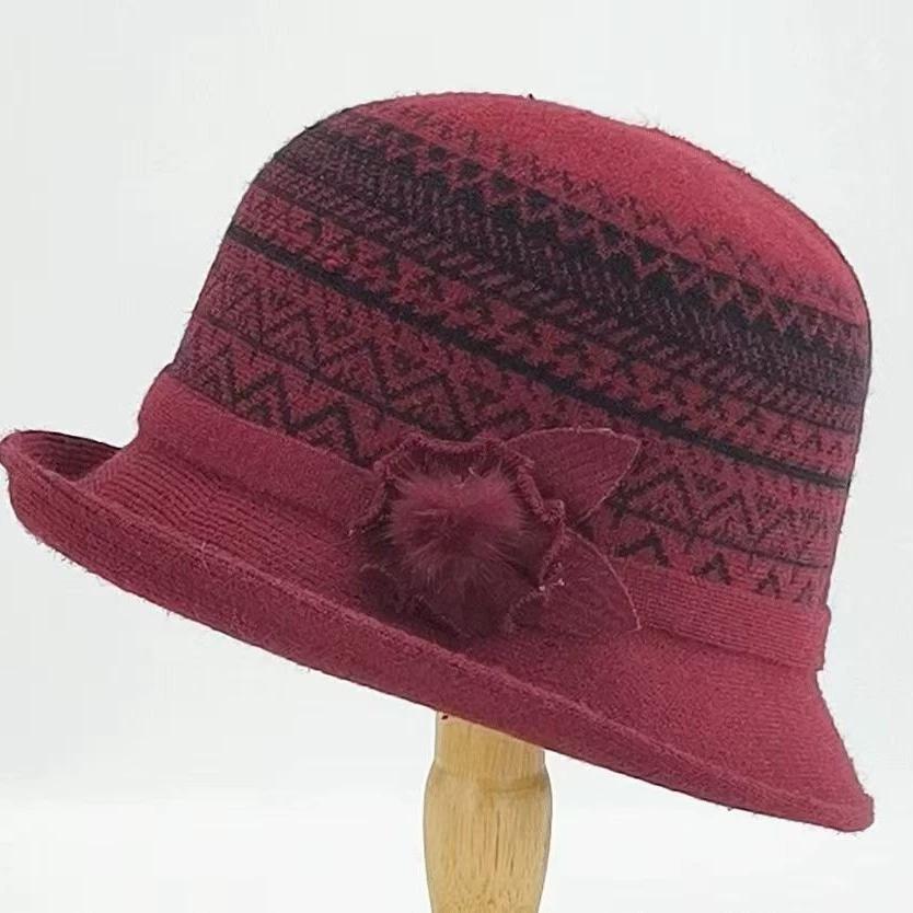 New Autumn and Winter Hats for Middle-Aged Elderly Women Knitted Hats Warm Mother's Fashion Hat Outdoor Hats Casual Bucket Hats