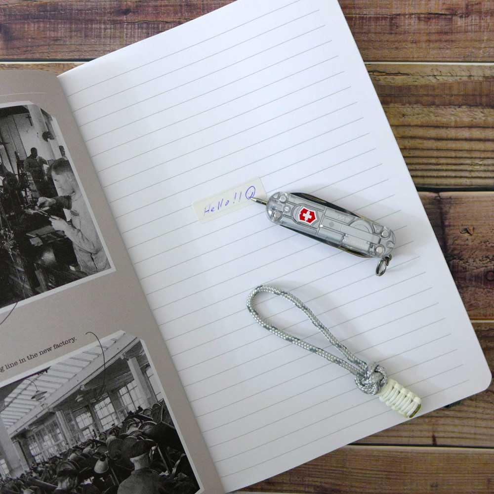 Victorinox Signature Lite WL Silver Tech Custom with Paracord