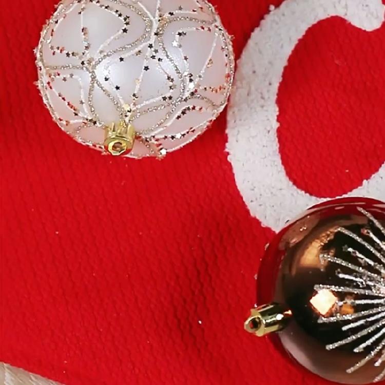 6Pcs Shimmering Christmas Ball Ornament Shatterproof Christmas Baubles Hanging Decorations for Tree Wreath Mantels