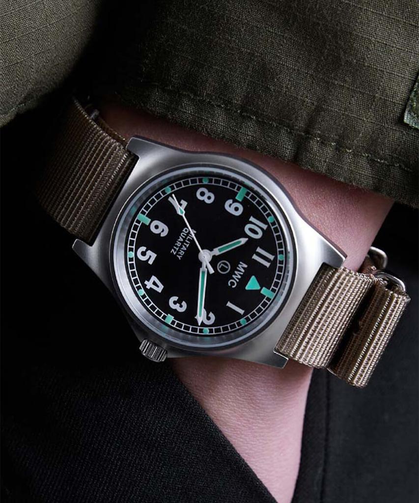 Emdeobeulyussisigye G10 Original - Silver X Desert