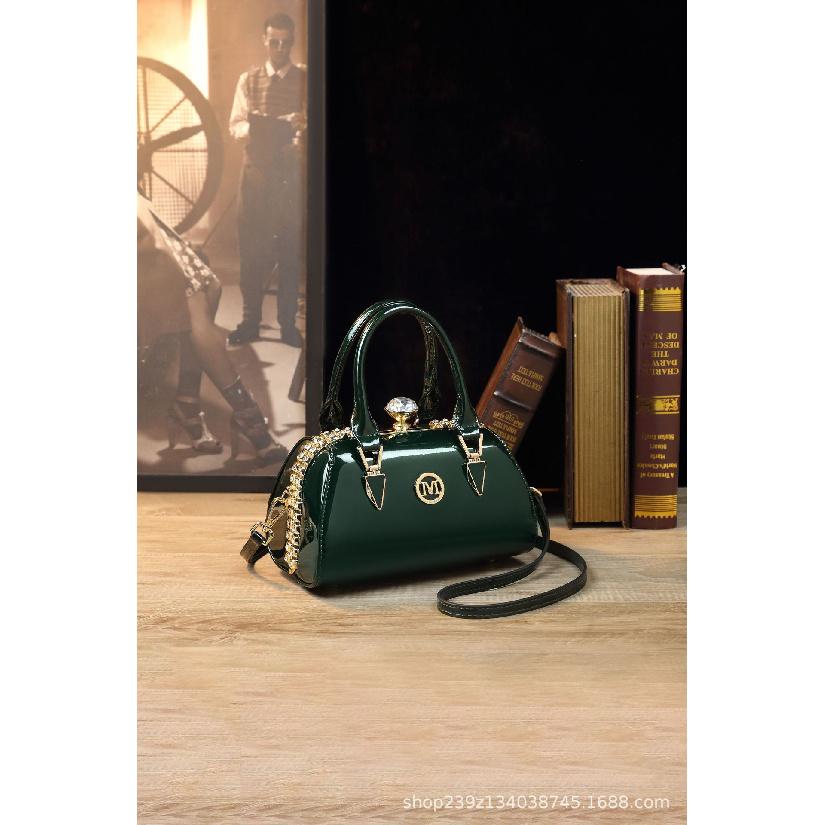 

2023 Лето Новая Европейская и Американская Ретро Сумка-Кроссбоди Горячая Распродажа Женская Сумка Модная Высококлассная Сумка на Одно Плечо Оптом темно-зеленого