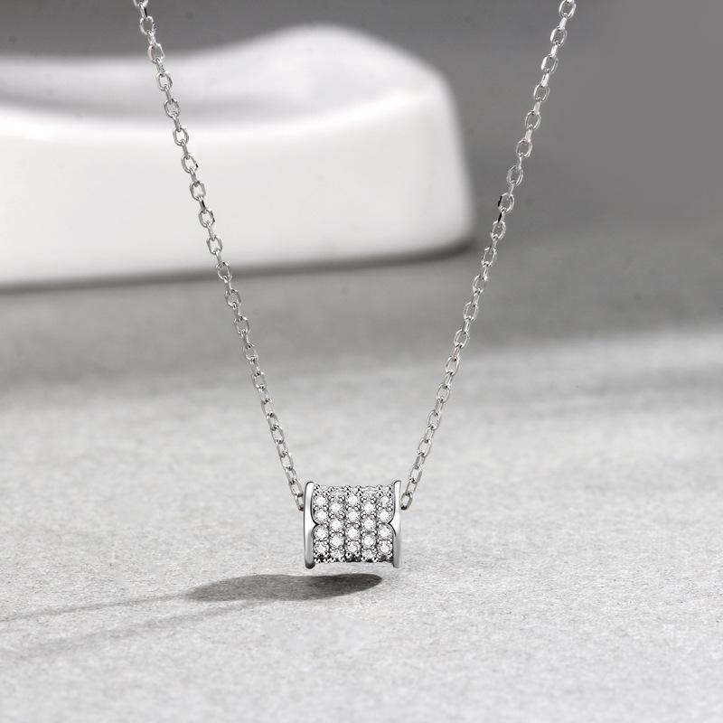 Full Diamond Small Waist Necklace Women'S Geometric Simple Fashion Versatile Light Luxury Niche Circle Collarbone Chain Women Quality