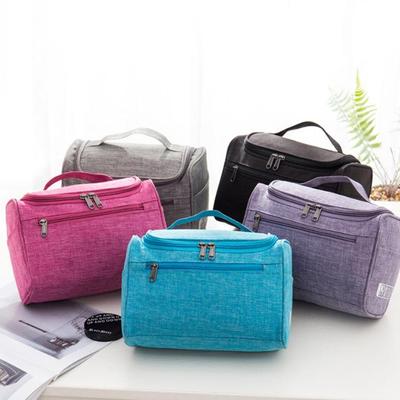 Pomůcky a příslušenství – Kosmetické tašky a pouzdra