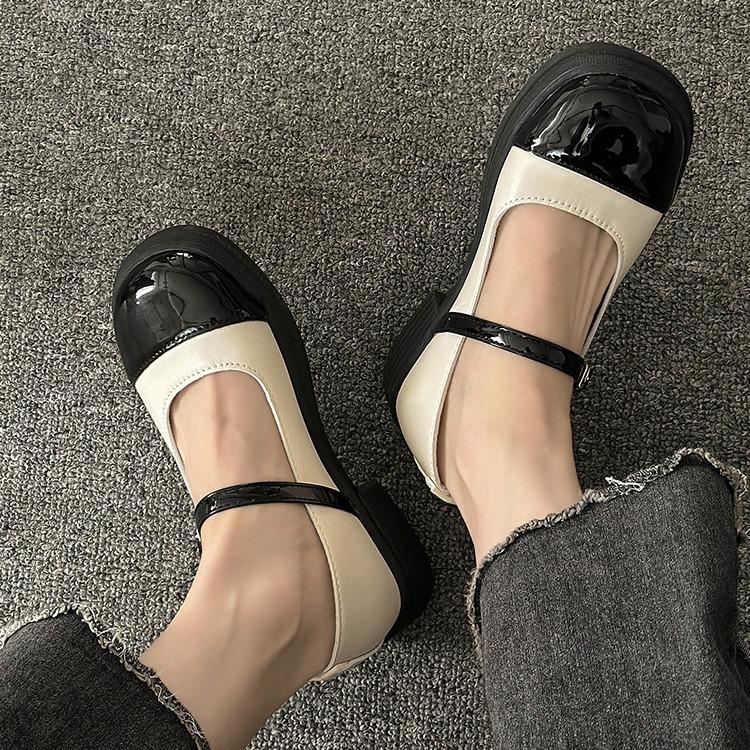 Leather shoes for women 2026 new spring small fragrance style color blocked round toe thick sole shallow mouth coarse single