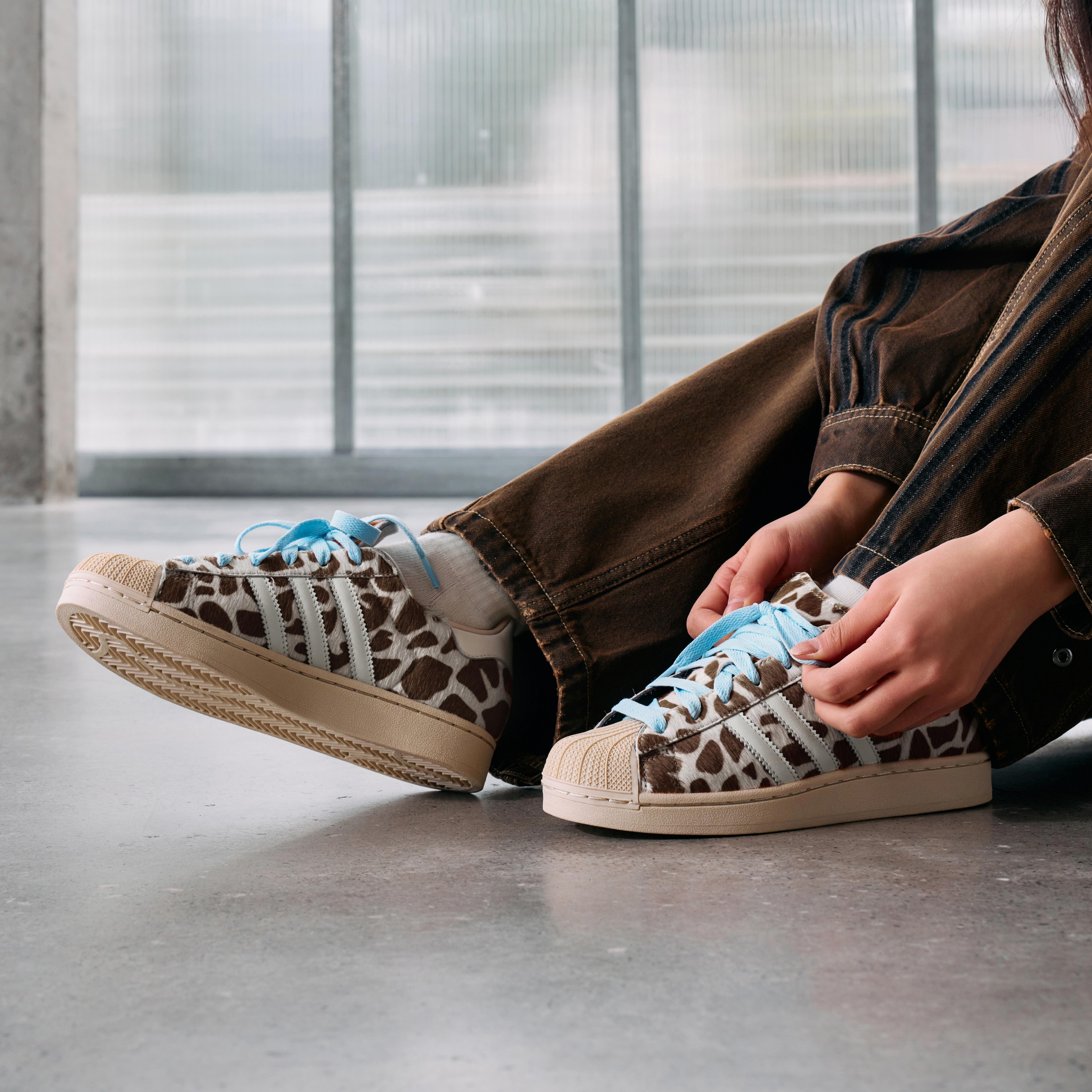 adidas Superstar II Cow Print Crystal Linen (Women s) 36