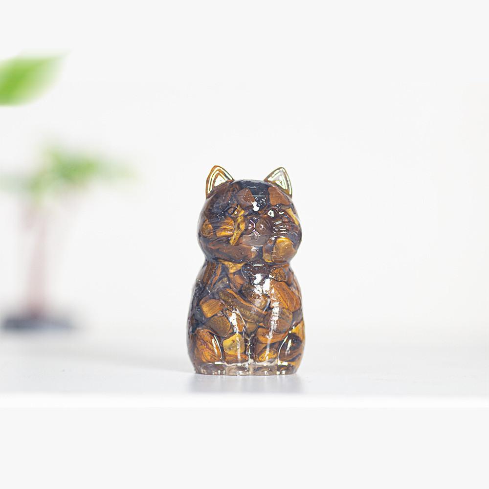 Resin Crystal Cat Figurine With Handmade Resin Art For Home Decor And Gift Giving