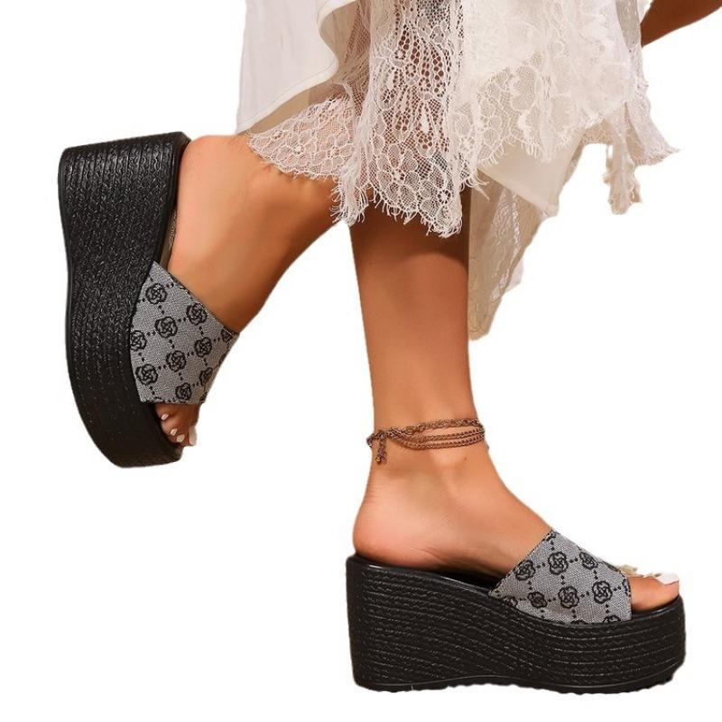 Autumn New Large Size Wedge Slippers Plum Blossom Denim Wedge Heel One-character with Slippers Women