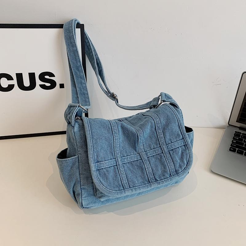 Denim Crossbody Bag for Women – Minimalist Shoulder Bag with Adjustable Strap – Perfect for Casual & Streetwear Styles