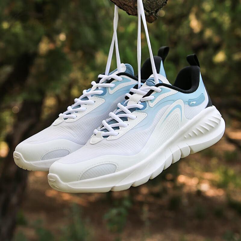 New LiNing Lightweight Rebound Low Top Casual Running Shoes Men's White Blue ARSU105-2