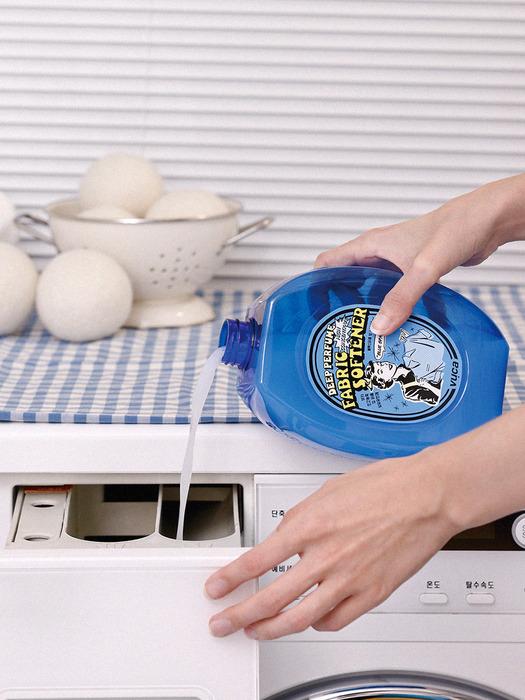 VUCA Ultra-Concentrated Deep Perfume Fabric Softener 1050ml (3 Pack) fabric softener(April Fresh)1050mlx3