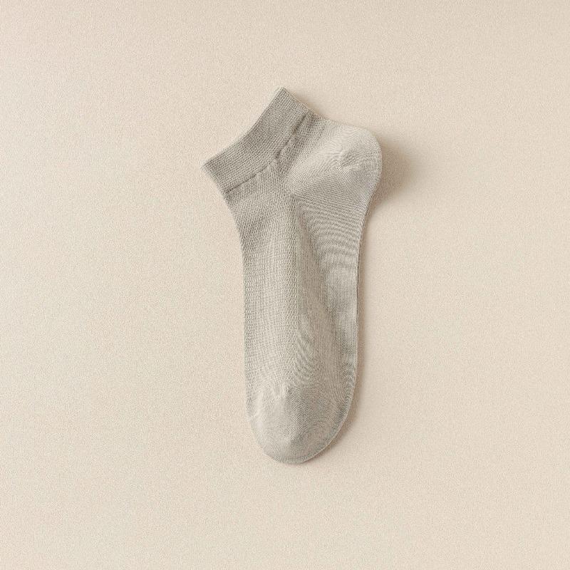 Men's Summer Stockings - Perforated Mesh Breathable Sweat-absorbing Thin Style Boat Socks, Solid Color, Boneless Short Socks