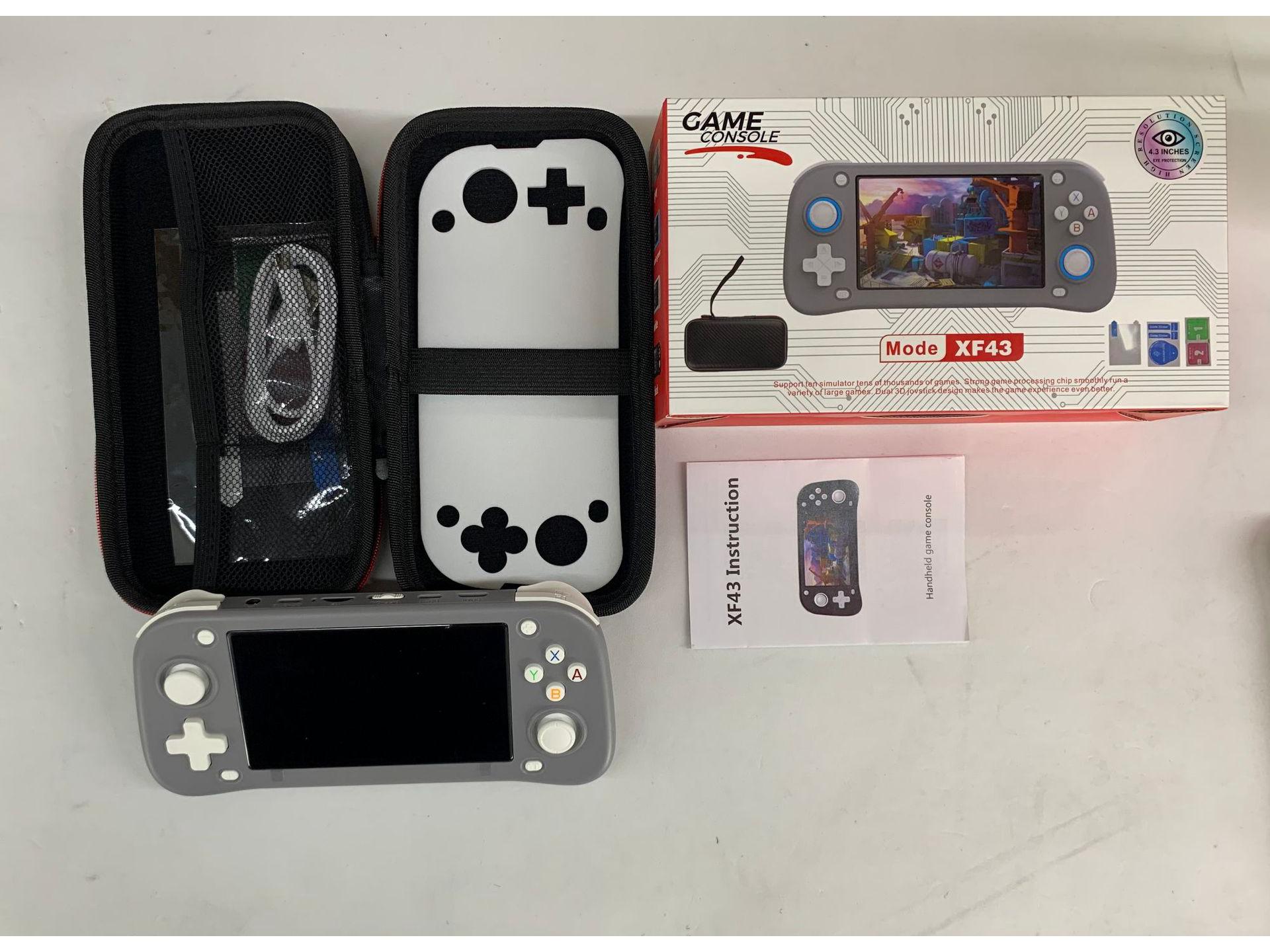 

4,3-дюймовая портативная игровая консоль: Эмулятор PS, HD-выход Аркада Gray