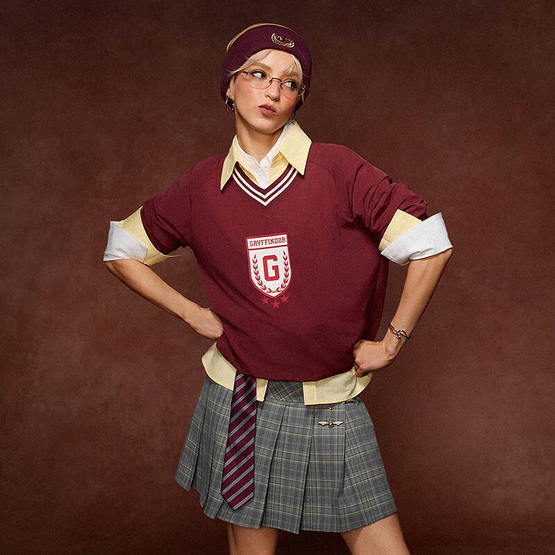 Champion Women s Harry Potter Raglan Sweatshirt L 4370₽