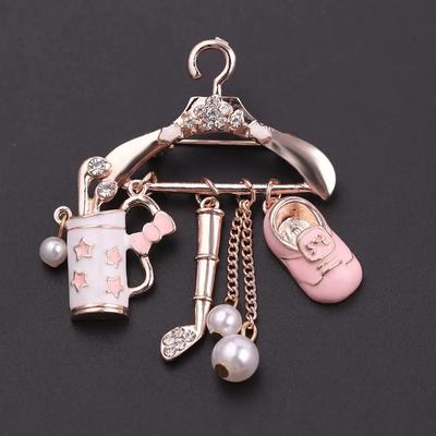 Kleiderbrosche Kreativer Kleiderbügel Nähmaschine Design Broschen Emaille Brosche Modeschmuck Abzeichen Anhänger Anzugkragen Pin Taschen