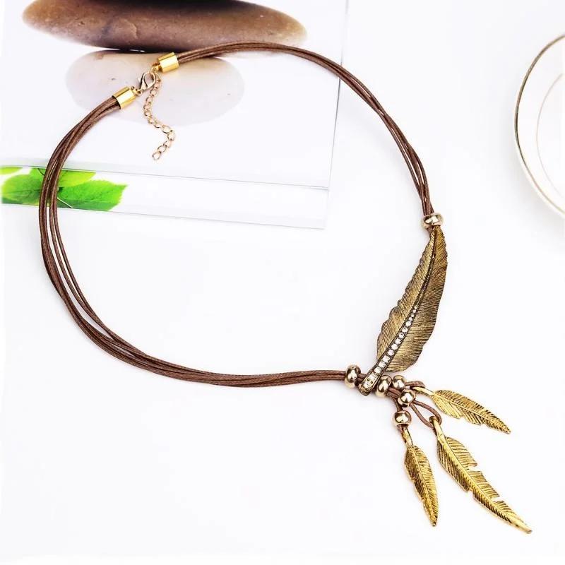 Boho Feather Decor Choker Necklace Vintage Rope Chain Ethnic Style  for Women Necklace Accessories
