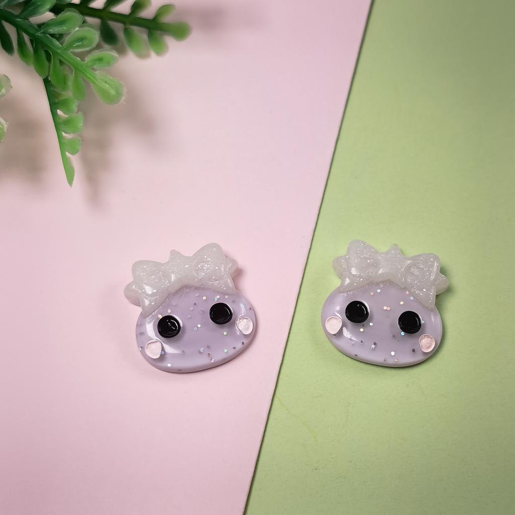100Pcs/Lot Mini Nail Ghost Slime Beads Halloween Themed Glitter Bowknot Ghost Cabochons Flatbacks for Nail Art Craft Supplies