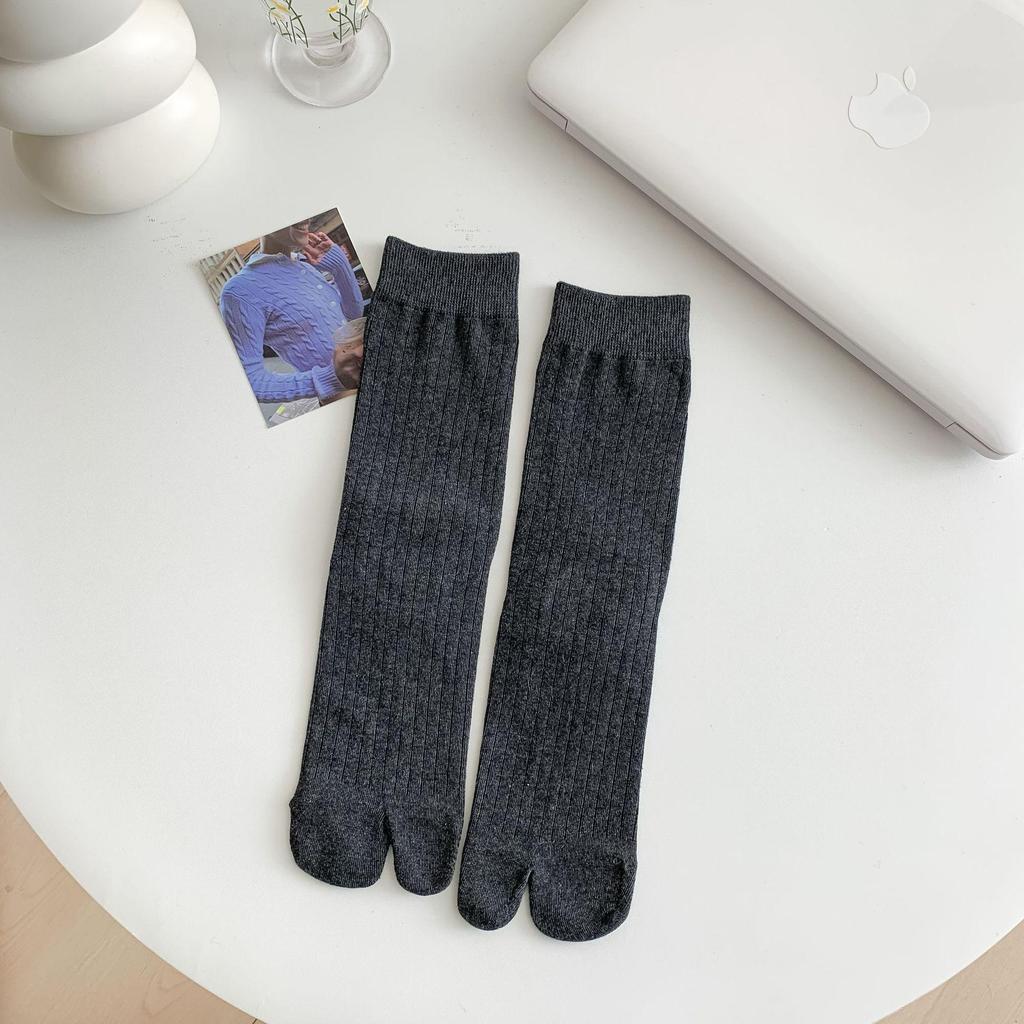 Japanese Stripe Wide Tabi Socks: Minimalist Split-Toe Cotton for Spring/Summer