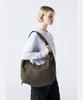 Descente Large Lightweight Hobo Bag Khaki (Sq323Ubg7A)