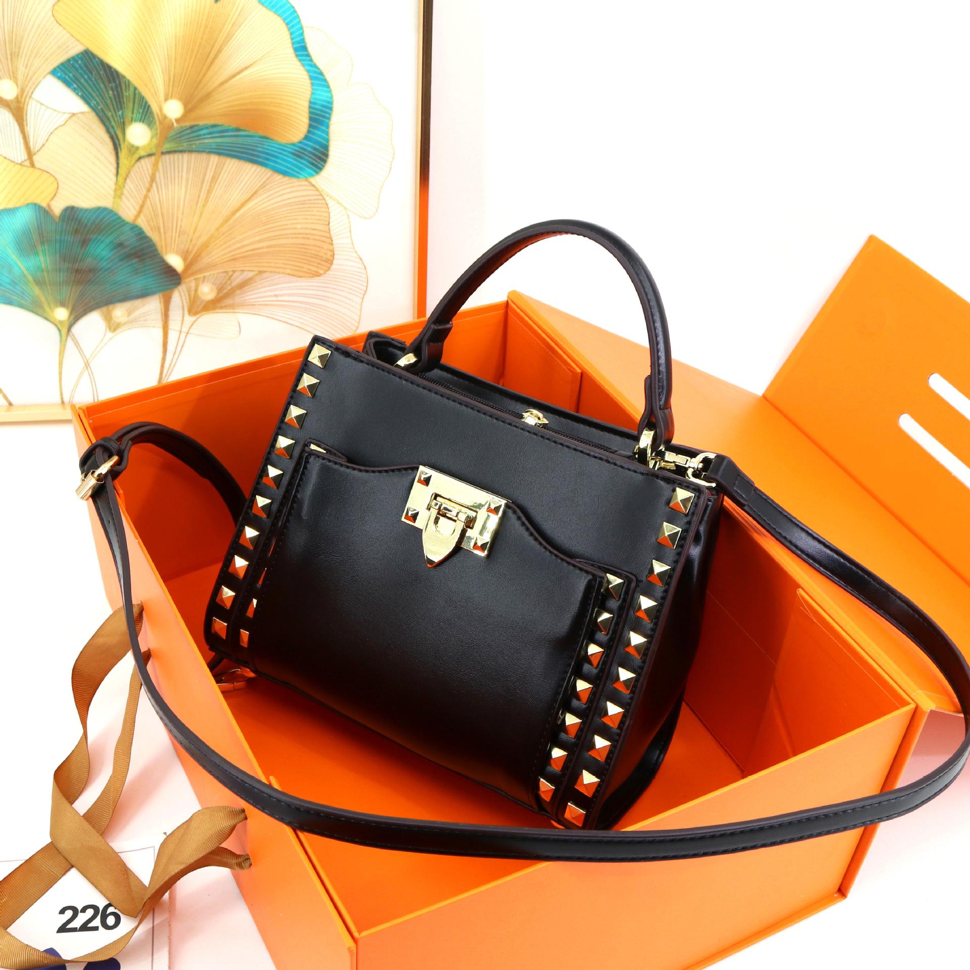 New Rivet Hand-held Diagonal Shoulder Bag