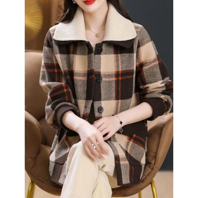 

Stylish Plaid Woolen Coat for Women - Loose Lapel Cardigan for Spring & Autumn Medium 85-105 хакі