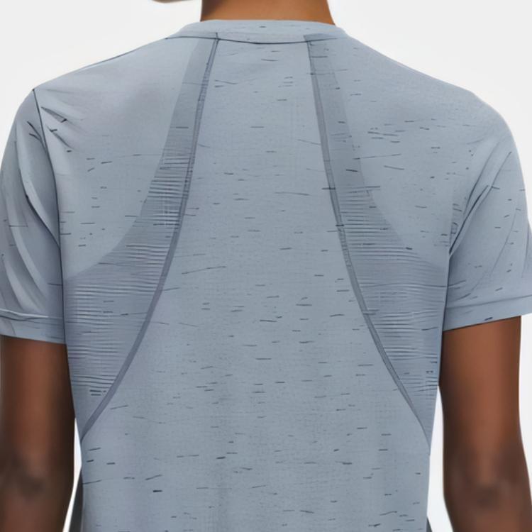 Under Armour Vanish Seamless Comfortable Fashionable Minimalist Solid Color Short Sleeve Regular T-Shirt Women Tops Gray Blue 1384406-466