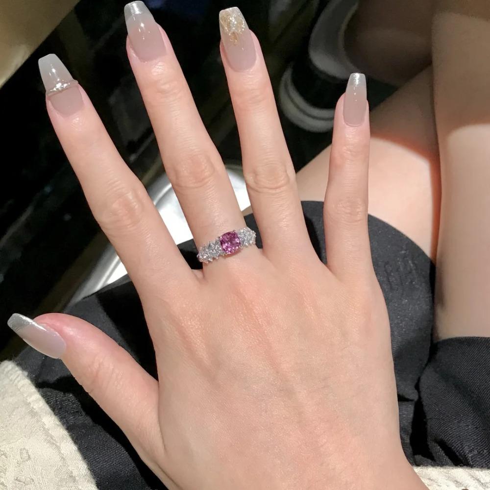 Luxuriöser Prinzessin Quadratischer Ring für Damen Rosa T-Fassung Zirkonia Eleganter Einfacher Verlobungsschmuck