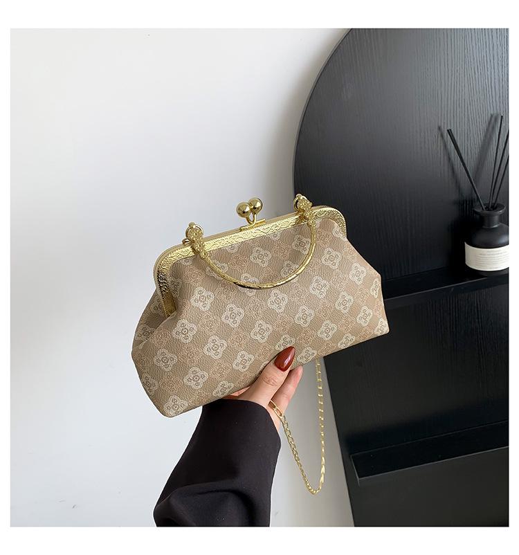 Women's 2025 Korean Style Casual Fashion Crossbody Shell Handbag with Chain Strap