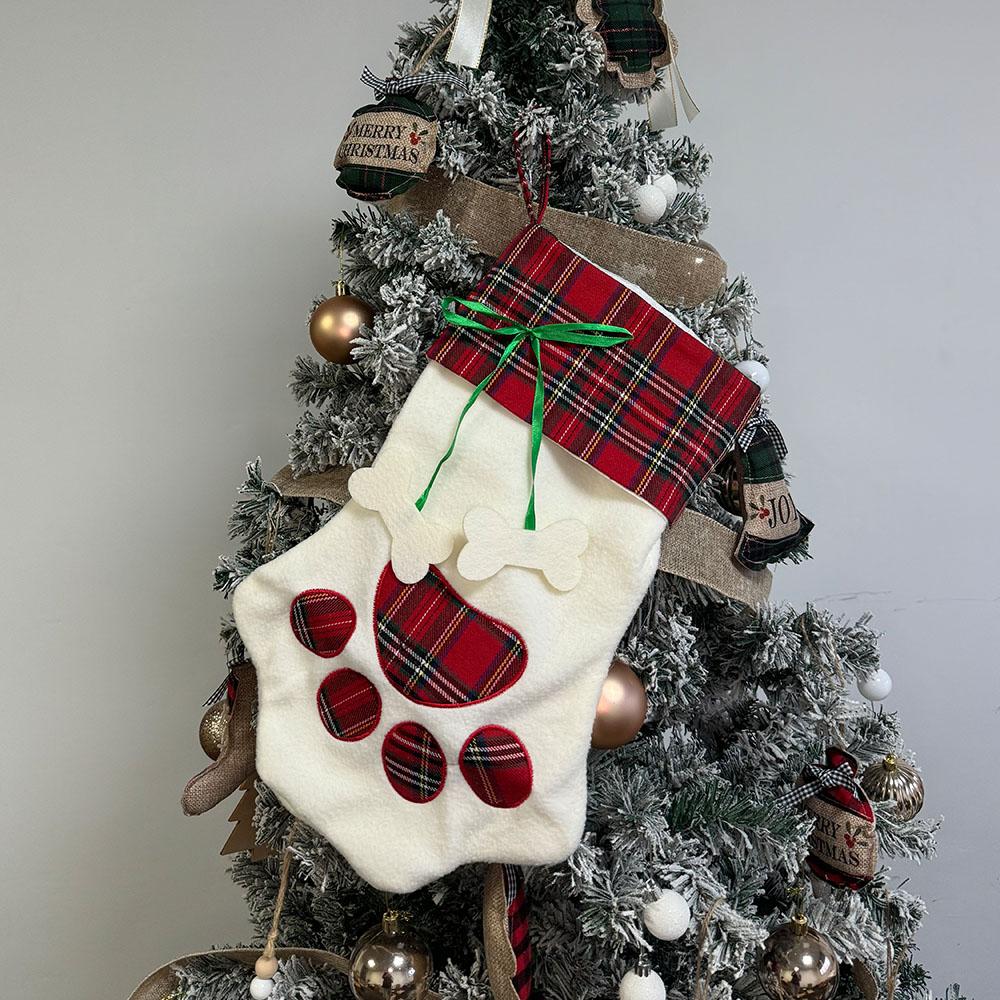 Green Plaid Dog Paw Christmas Stockings Red Gingham Snowflake Plush Pet Christmas Gift Bags For Xmas Party House Tree Decoration