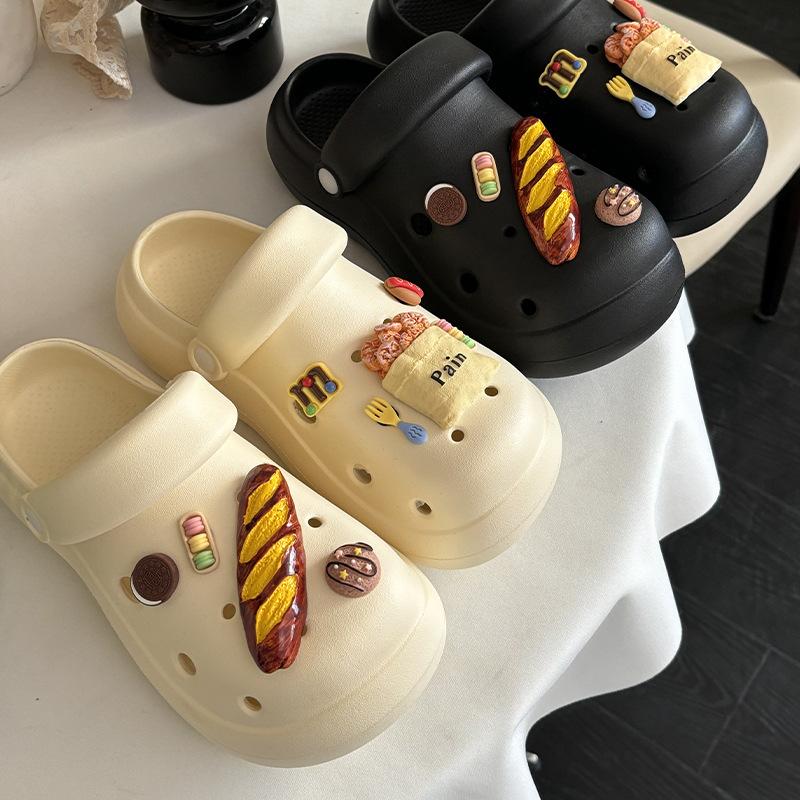 Hole Shoes Women's Summer Outer Wear Breathable, Non-slip and Non-smelly Feet Beach Sandals Thick-soled Heightening Bag Head Slippers