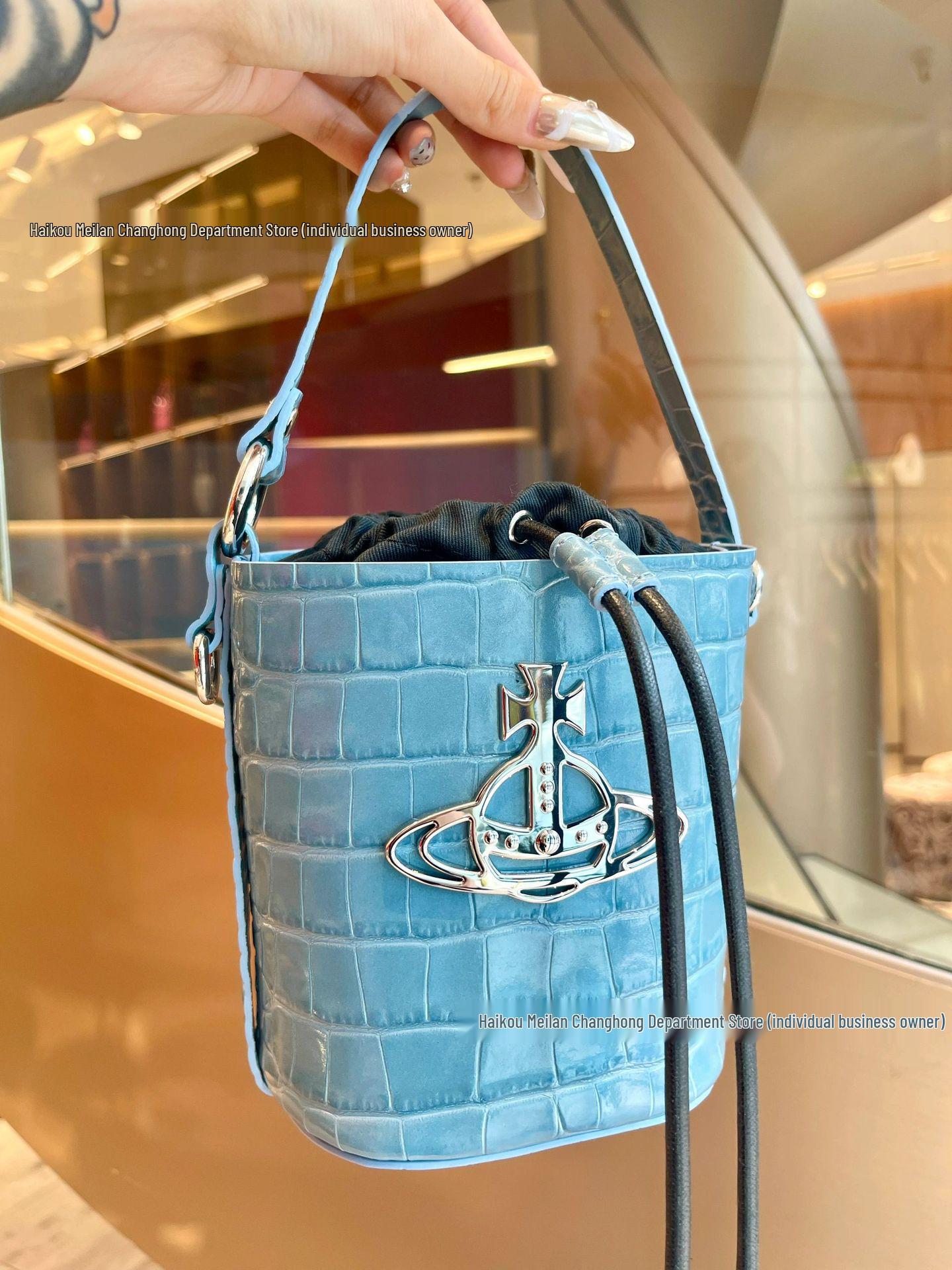 

Empress Dowager Blue Medium Underarm Bag - Mist Saturn Dumpling Bag with Vivian Bucket Chain With cabinet dust bag