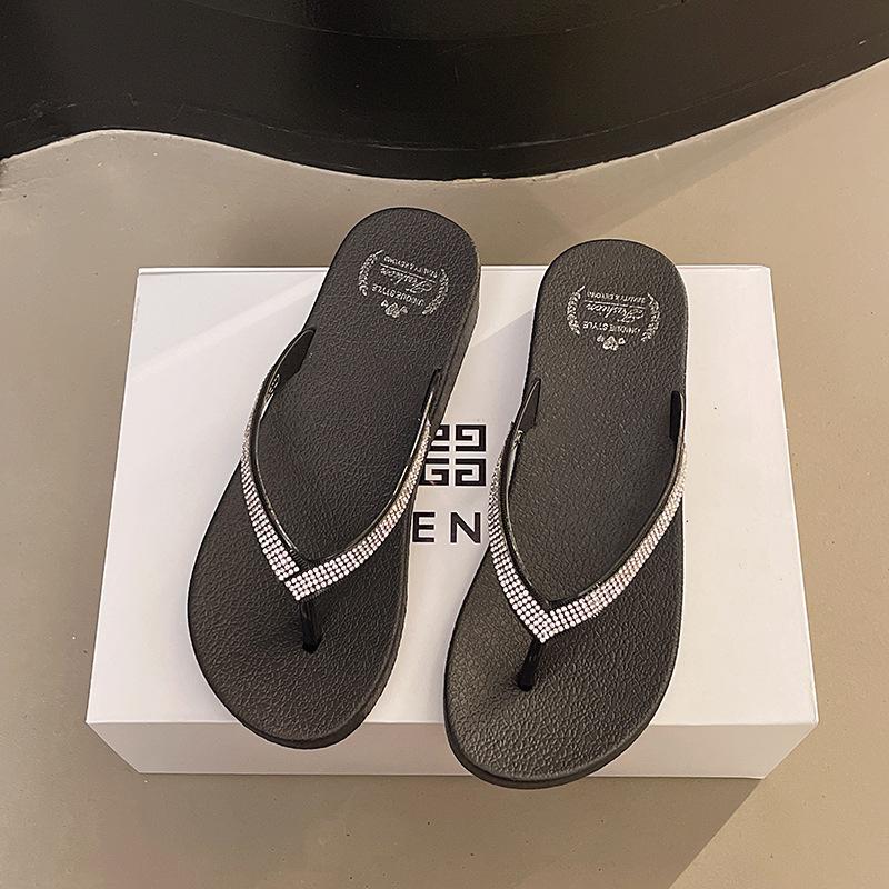 

Women s spring Korean version of versatile fashion middle heel beach fashion casual trend indoor and outdoor women s flip-flops new 36 чёрный