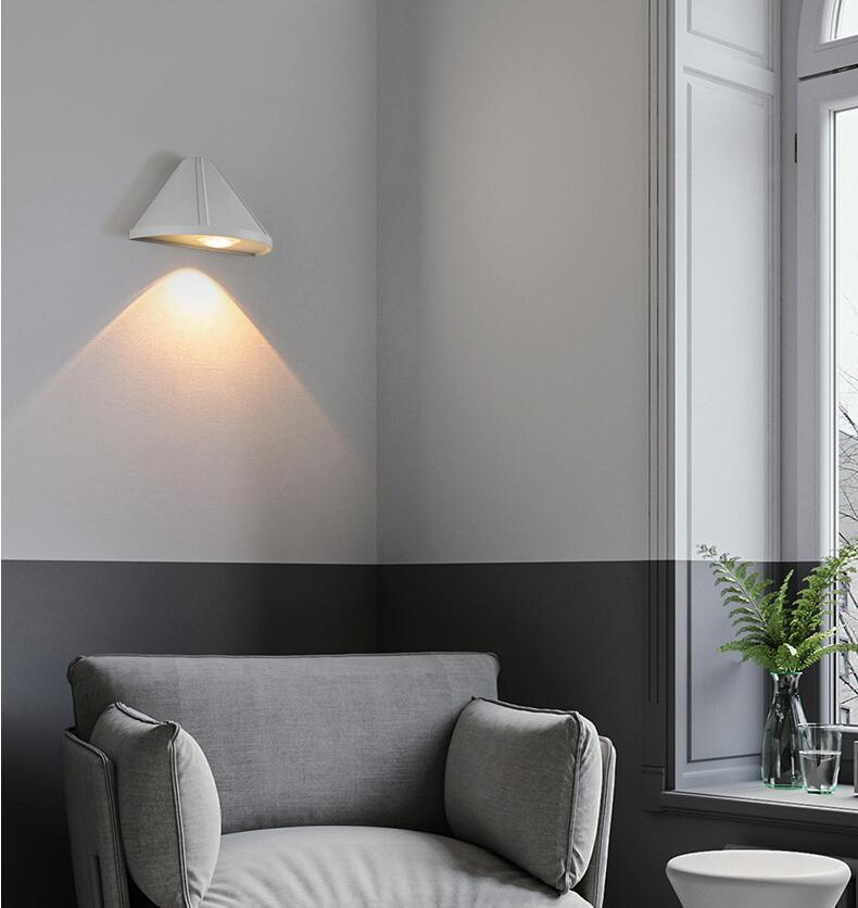 Waterproof 5W AC85-265V Surface Mounted LED Wall Light Simple Round Wall Lamps Living Room Porch Outdoor