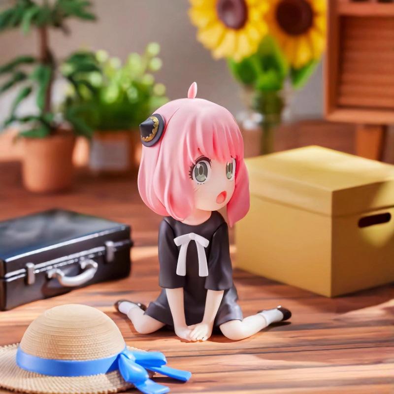Anime spy playhouse Q version sitting position Ania figure model desktop car chassis ornament statue gift