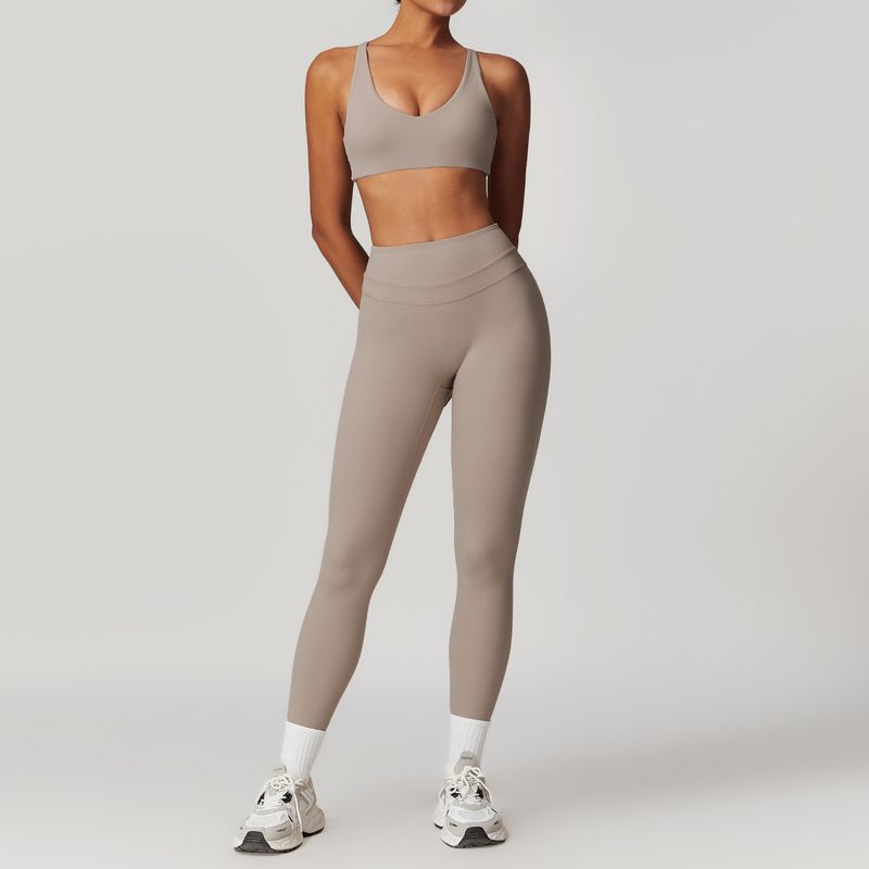 Guangzhou Zechuang Clothing Co., Ltd. Brushed Tight Back Yoga Suit Stretch High Waist Workout Clothes for Women Running