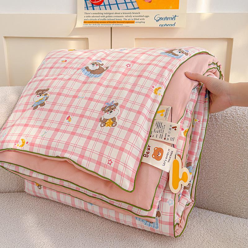 Washable Cotton Double Gauze Cartoon Summer Quilt for Mother and Baby - Soft, Fresh, and Thin Air Conditioning Blanket