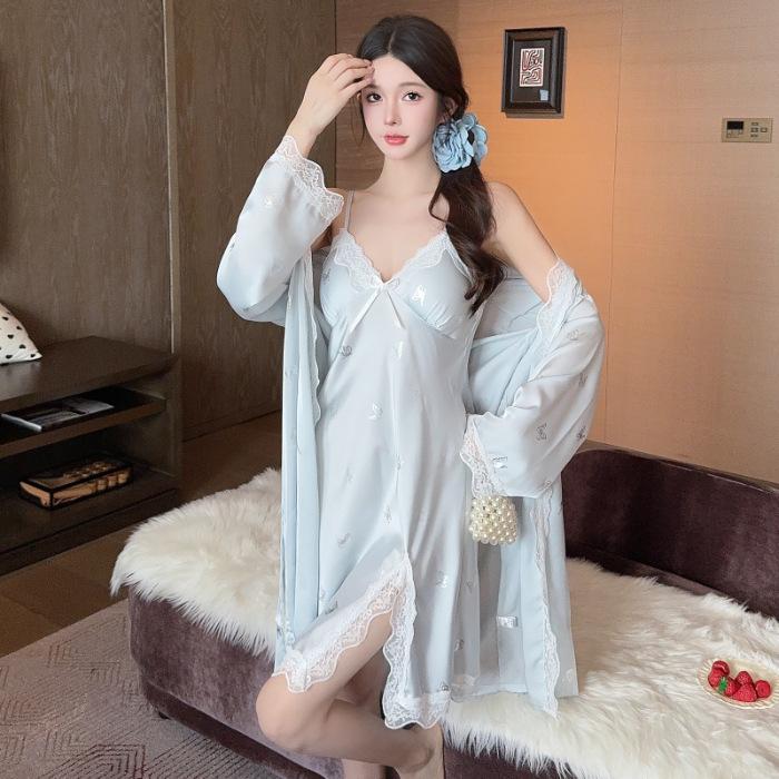 

Sexy Pajamas Women Ice Ribbon Chest Pad Pure Wind Hot Silver Butterfly Suspender Pajamas Robe Silk Loungewear XL синій