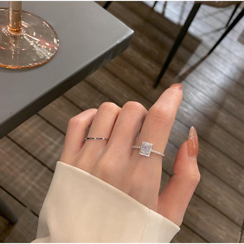 South Korea Dongdaemun Zirconia Square Diamond Openable Ring - Elegant Niche Design