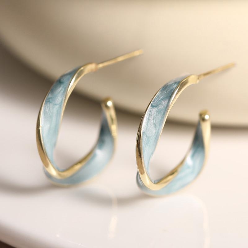 

Huitan Trendy Twist Blue Enamel Hoop Earrings for Women Wedding Party Circle Earrings Fresh Style Female Ear Accessories Zircon