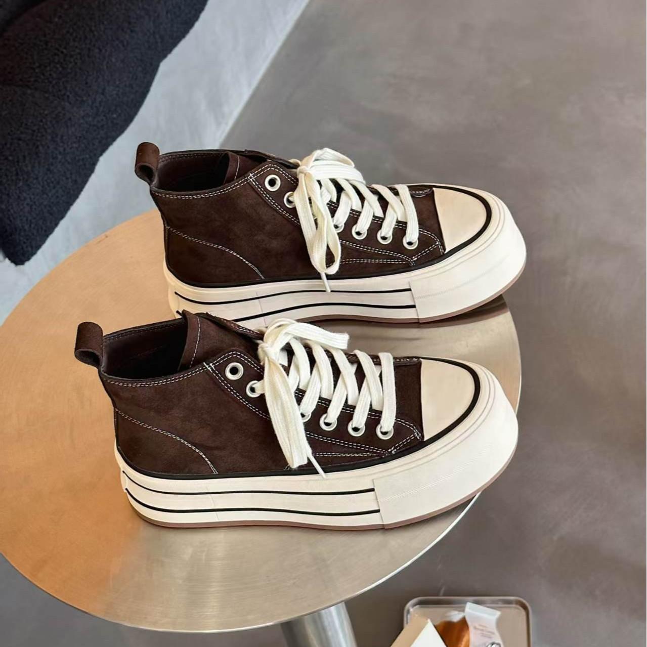 

Новые высокие кеды для женщин, универсальные повседневные кроссовки на толстой подошве и флисовые туфли для спорта 40 кофейный