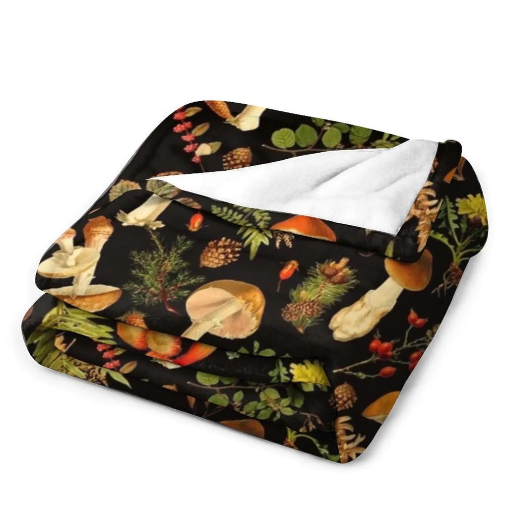 Vintage Toxic Mushrooms Forest Pattern On Black Throw Blanket For Sofa Thin Hairy Blankets