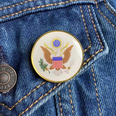 USA-Brosche, amerikanische Flagge, nationales Emblem, Sammlung ausländischer Studentengeschenke, Abzeichen, Ornamente, Kleidung, Taschen, Accessoires US