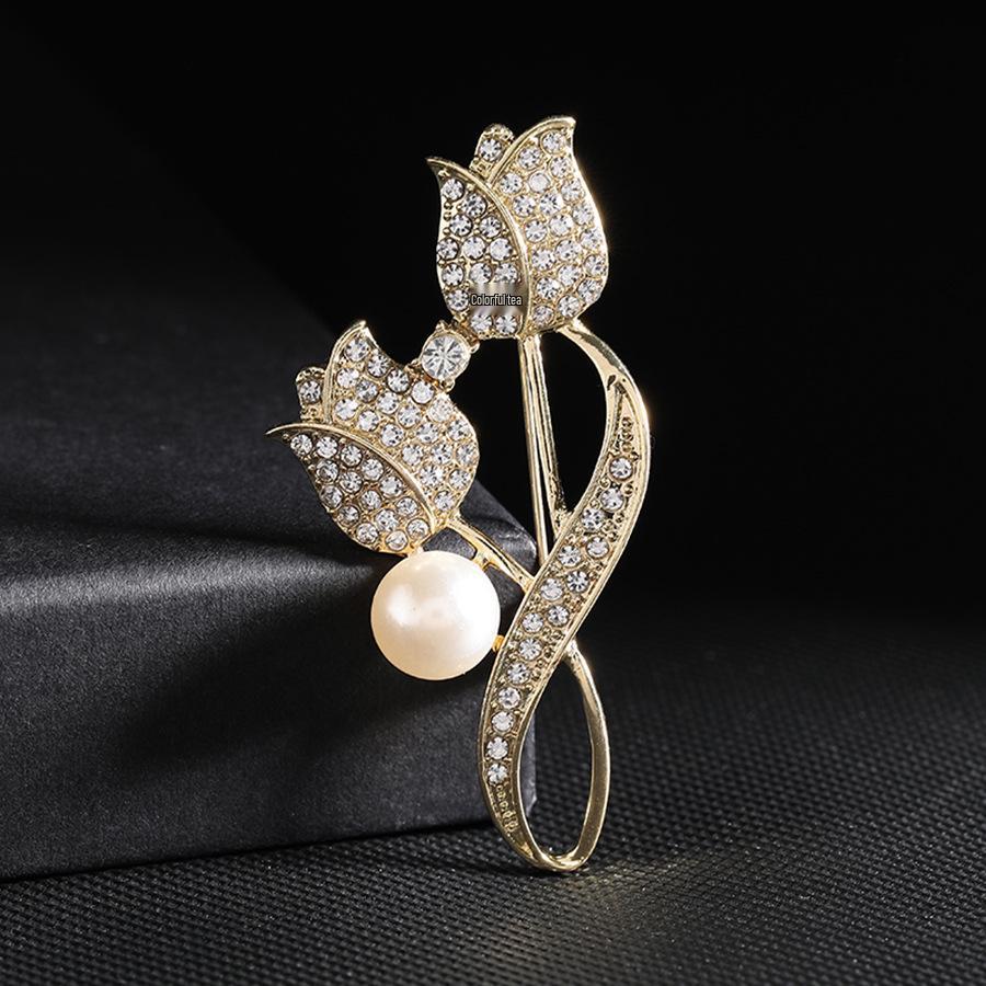 Elegant Pearl Tulip Brooch - Simple and Sophisticated Clothing Accessory