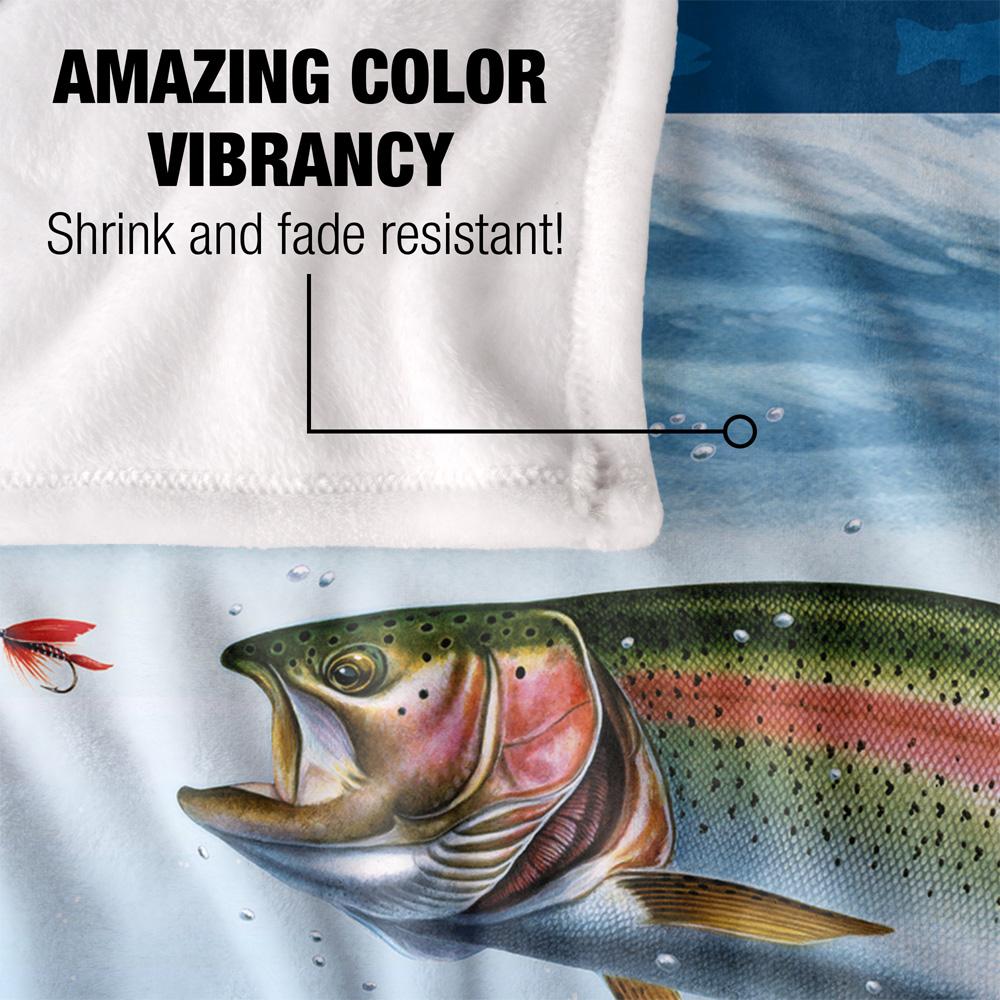 JQ Licensing Silky Scene Fishing Supersoft Blanket