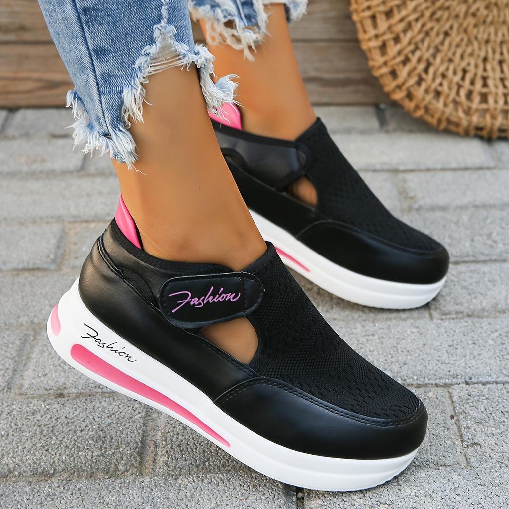 New large-sized casual single shoes for women in spring and summer, featuring flat woven breathable Velcro casual mesh