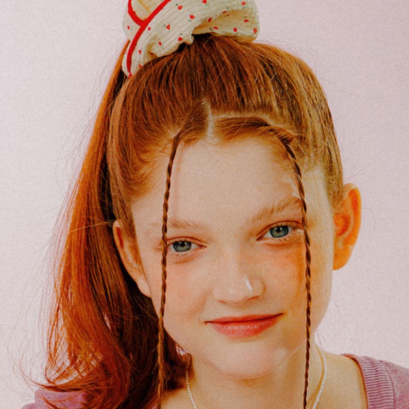 mellotory tulip cotton scrunchie